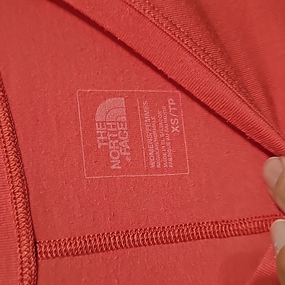 The North Face Lightweight T-Shirt - Picture 6 of 7
